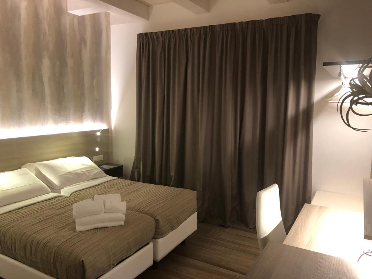 Casablanca Hotel Civitanova Marche Esterno foto