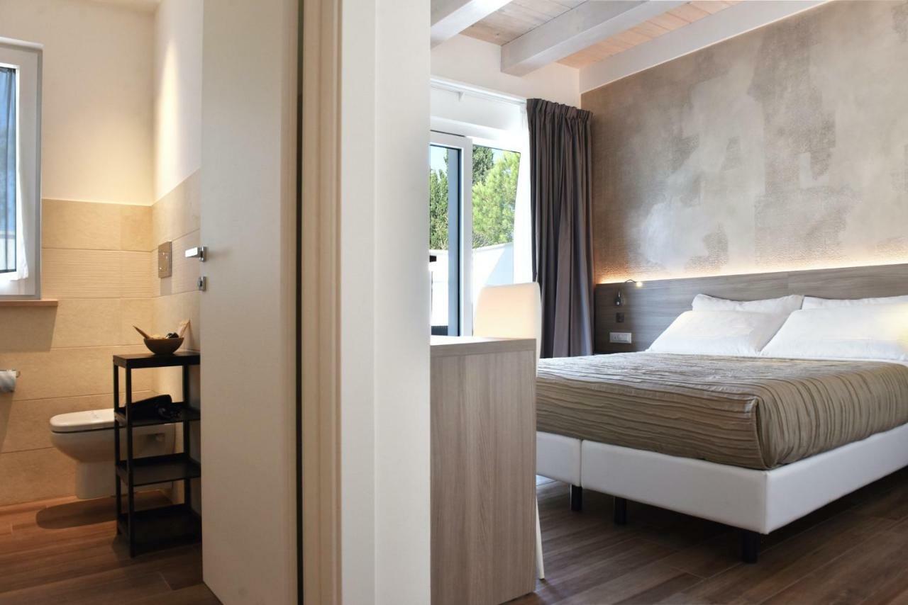 Casablanca Hotel Civitanova Marche Esterno foto